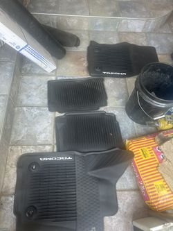 Toyota Tacoma 2024+ All Theater Floor Matt’s