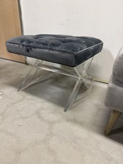 Gray, Tuffed Acrylic bench/stool