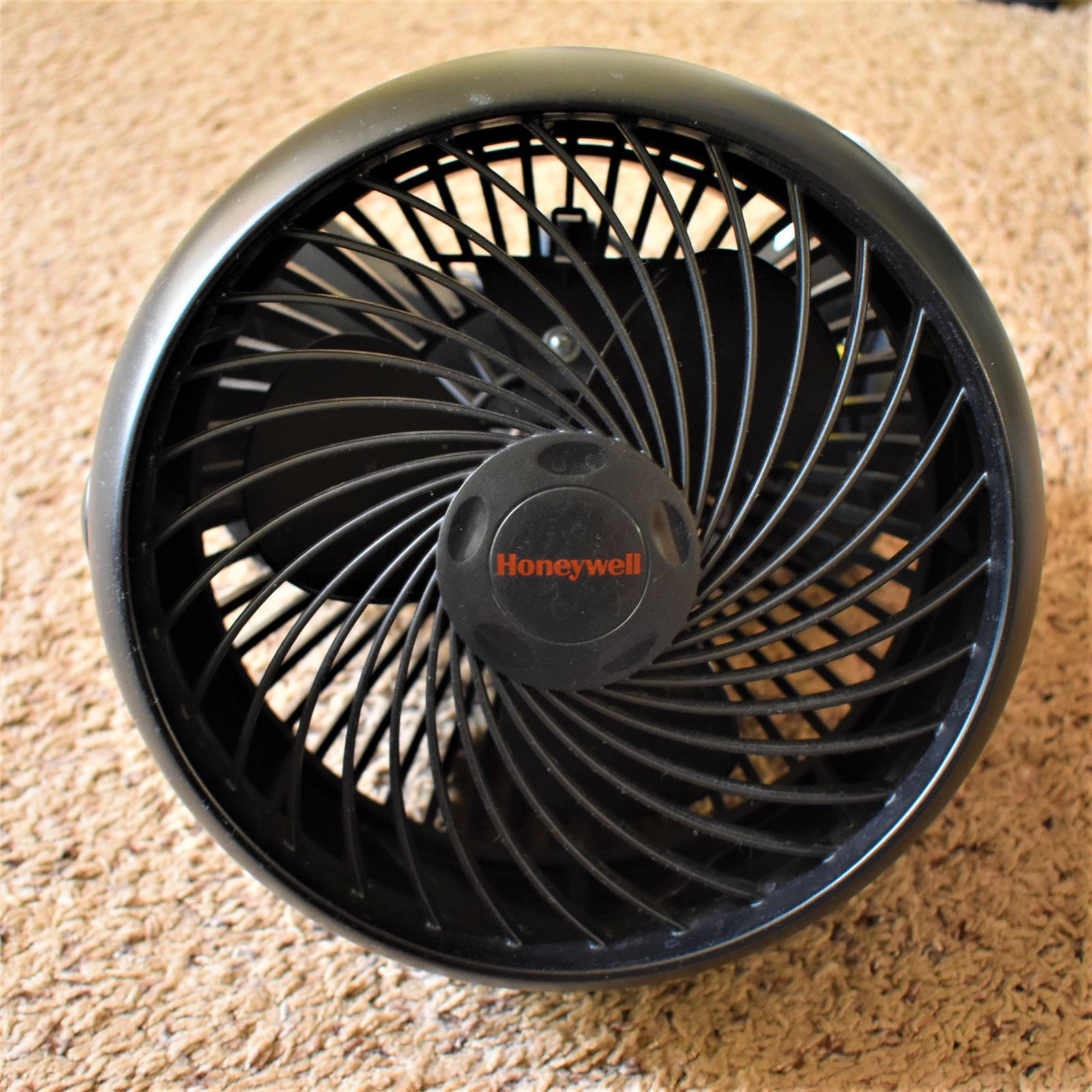 Honeywell Table Fan
