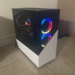 CyberpowerPC Ryzen 7 3700X 16GB DDR4 RX 5700XT 1TB M.2 Wifi Bluetooth Windows 11