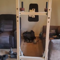 Gold's Gym Pull Up Bar $100 OBO