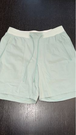 Lululemon Men Shorts Size Medium