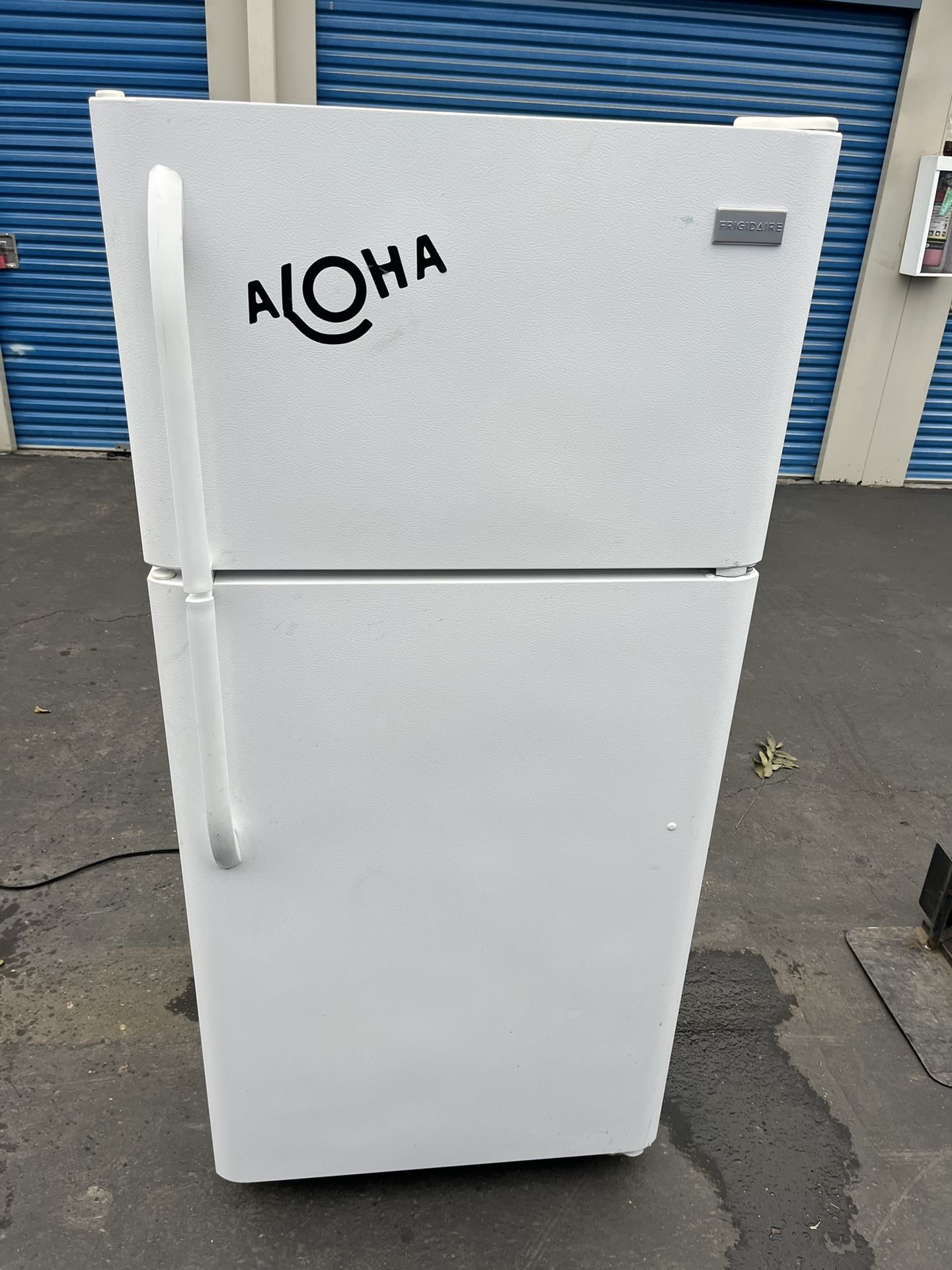 Frigidaire Refrigerator 