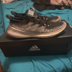 Adidas Sense Bounce Size 12