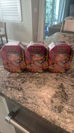 Pokemon Mega Moonlight Tin