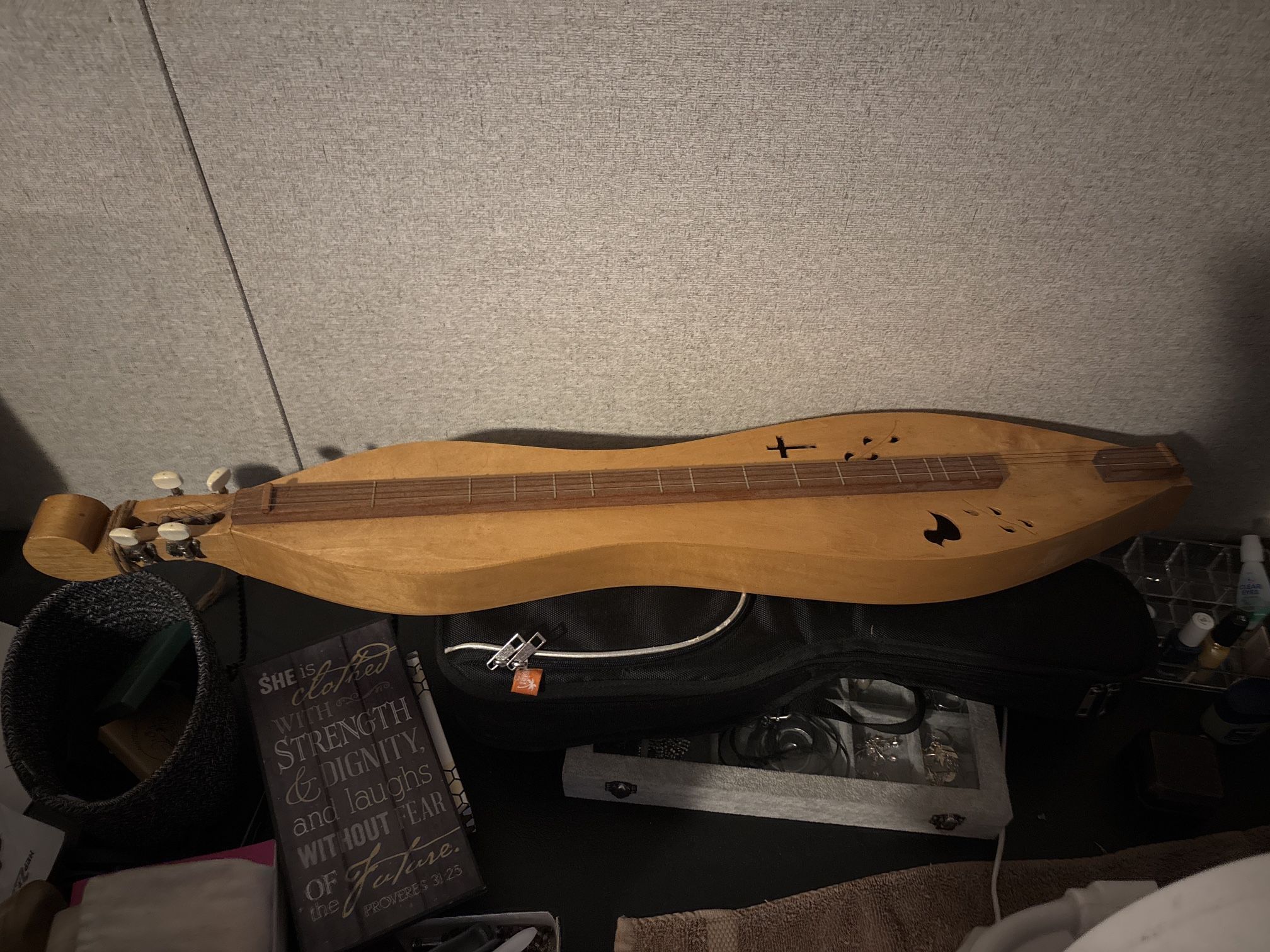 Mountain Dulcimer