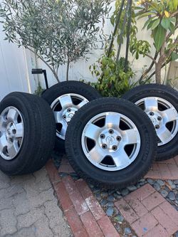 Toyota Tundra wheels