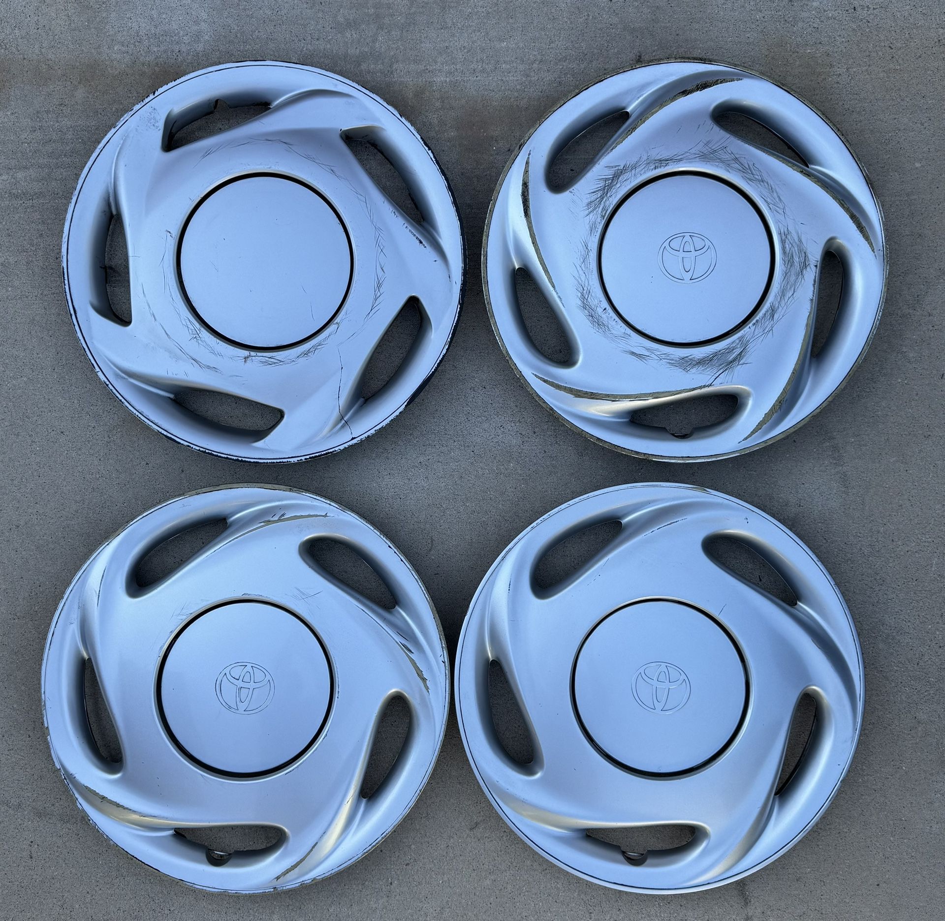 14” Wheel Covers Toyota Corolla Camry 4 Hubcaps