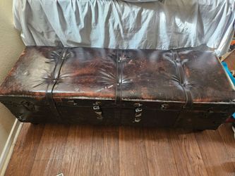 Vintage Leather Chest Trunk Storage Furniture Ottoman