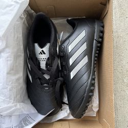 adidas Kids' Goletto VIII Youth Turf Shoes Size 12.5