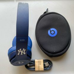 Beats Solo Wireless Headphones - Midnight Blue 