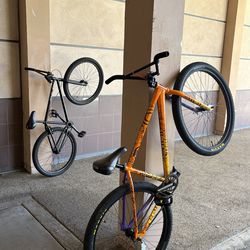 Throne bike : TRADES ONLY