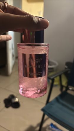 Victora secret Bombshell shine collection
