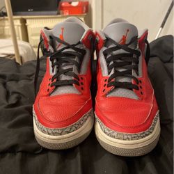 Jordan 3’s (red Cement) For Sell !!!! 