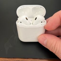 Apple Airpods