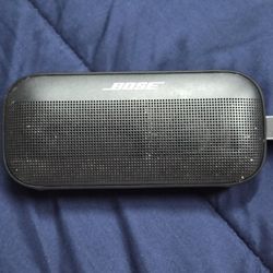 Bose - SoundLink Flex (2nd Gen) Portable Bluetooth Speaker $40
