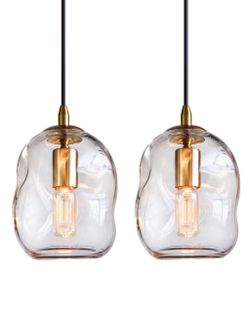 2 pendant lights brand new