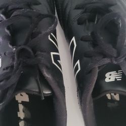 Great Soccer Cleats  Boys Cleats  Size 4.5