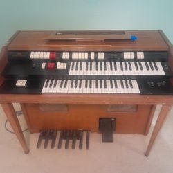 Wurlitzer Working Organ Model 4100BP