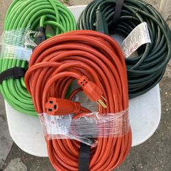 Extensión Cord 100ft 16 Guage