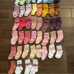 Little Stocking Co Huge Lot of 44 Midi Style Socks size 1.5-3 years 