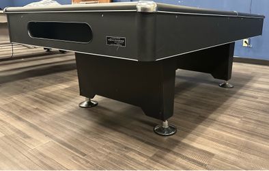 8FT Pool Table - Delivery/Setup, any color felt & accessory kit included - 3pc slate