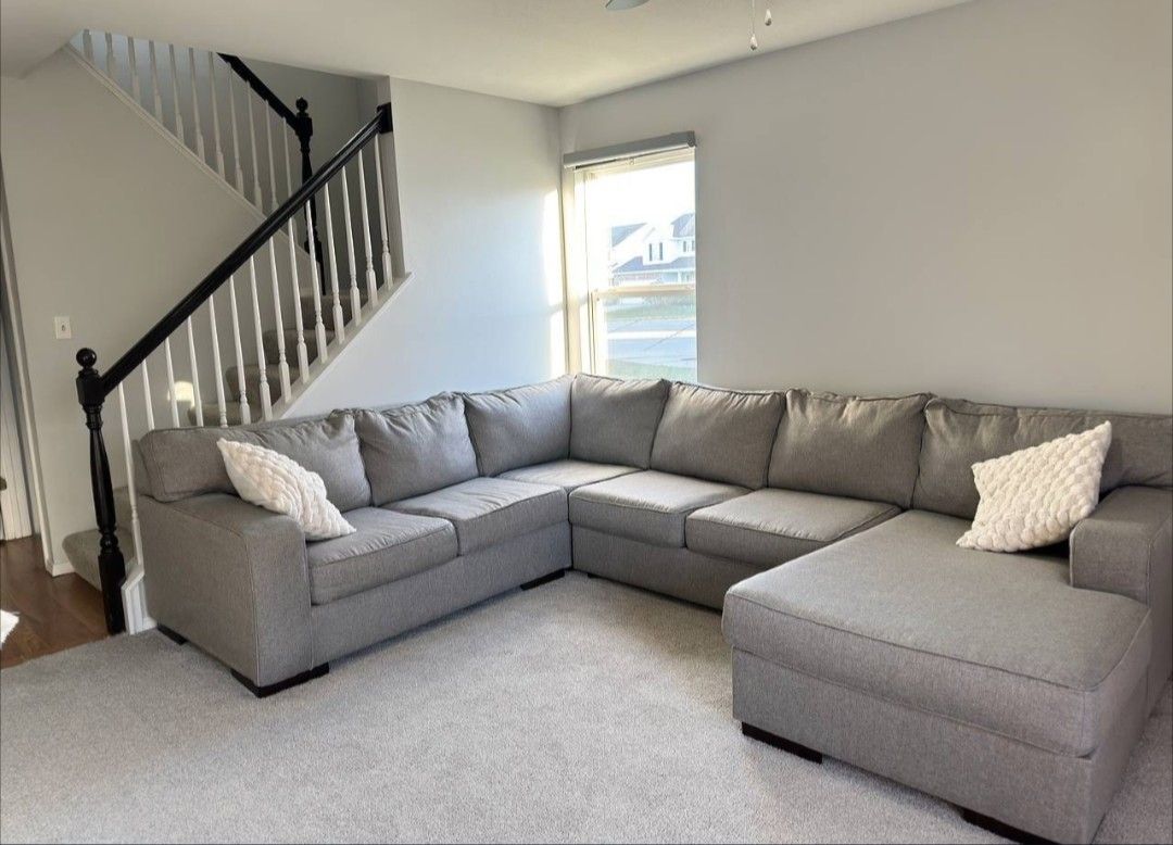 Light Gray U-shape Sectional
