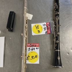 Flute & Clarinet $30 Each Layaway Available !!! 10$ Down