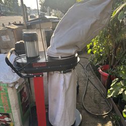 BUCKTOOL Dust Collector, 1.2HP Auto-Start, 750 CFM, Bag System with 5.4 Cu.Ft Capacity, 5 Reducers and Mobile Base for Woodworking