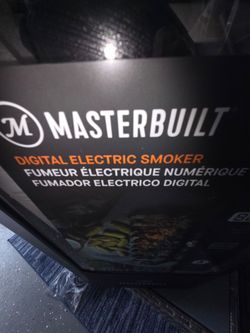 Masterbuilt Digital Electric Smoker