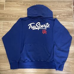 baggy hoodie