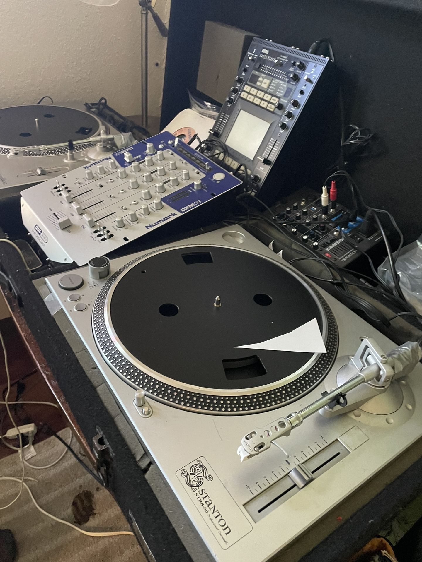Dj Setup Newmark Dxm 09 Kaoss Korg