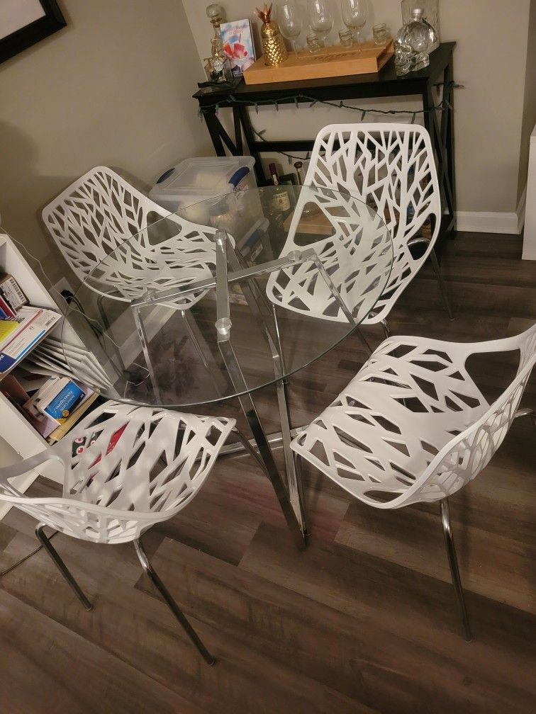 Glass Dining Room Table With 4 Chairs