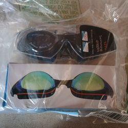Set Of 2 Goggles 
