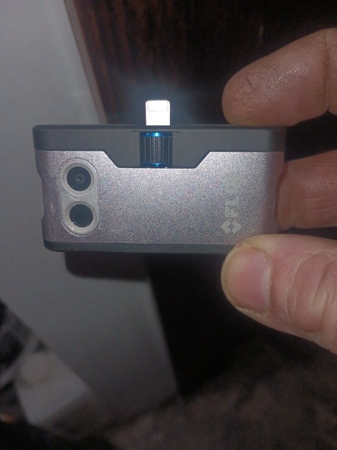 Flir 1 ios