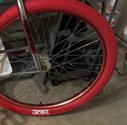 29x2.5 THEORY METHOD tires in RED