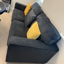 Sofa 3 Seater! From Ashley Furniture! New Condition!!