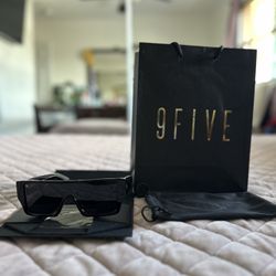 Woman’s Sun Glasses 