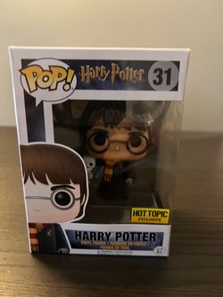 VAULTED EXCLUSIVE Harry Potter Robes & Hedwig Funko Pop #31 Wizarding World Movies Owl Hot Topic HT