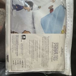 Peanuts Fleece Sheet- Twin