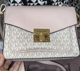 Micheal Kors Crossbody For Sale