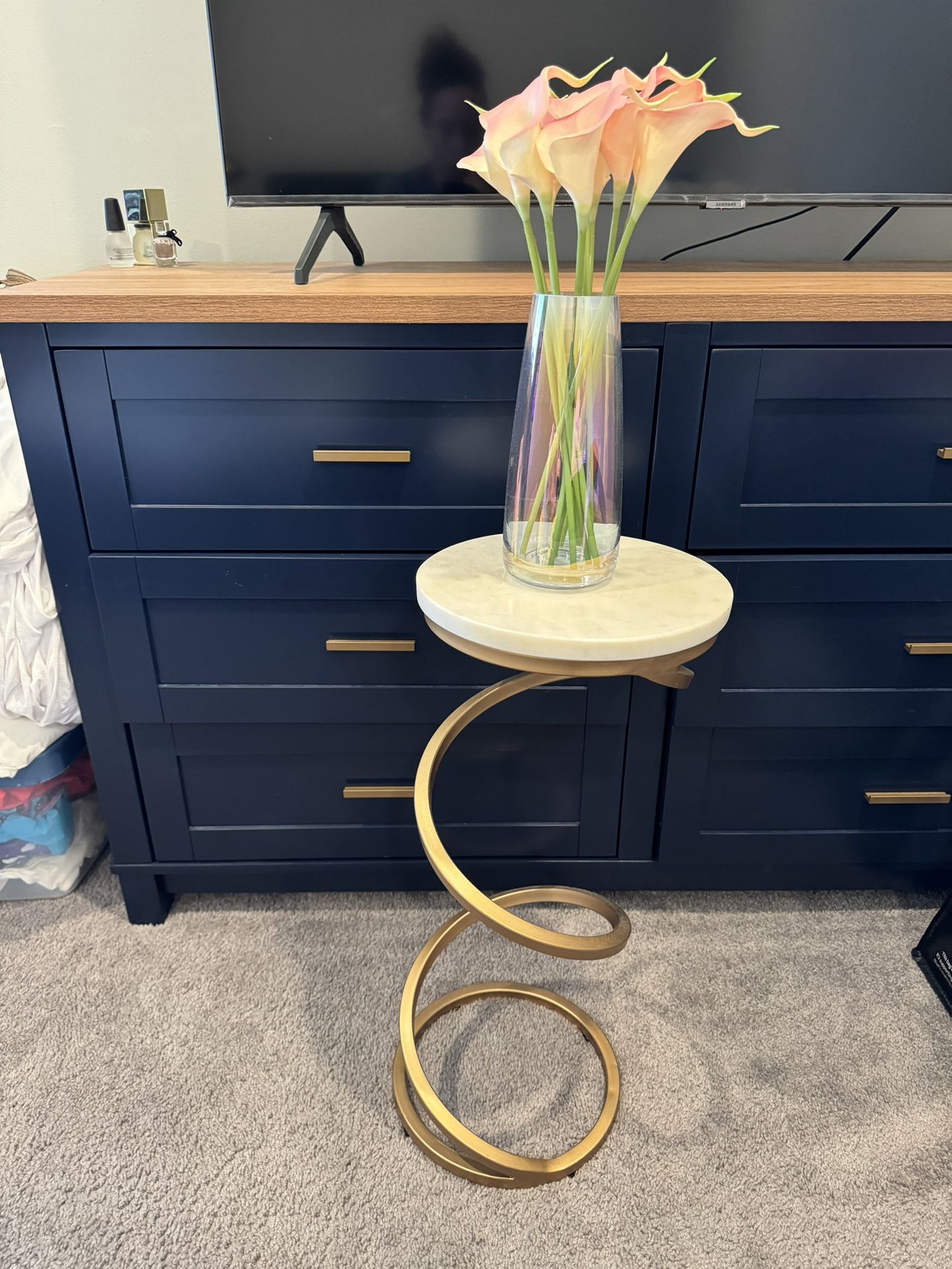 MARBLE & Gold End/Accent Table