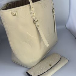 Purse And Wallet 