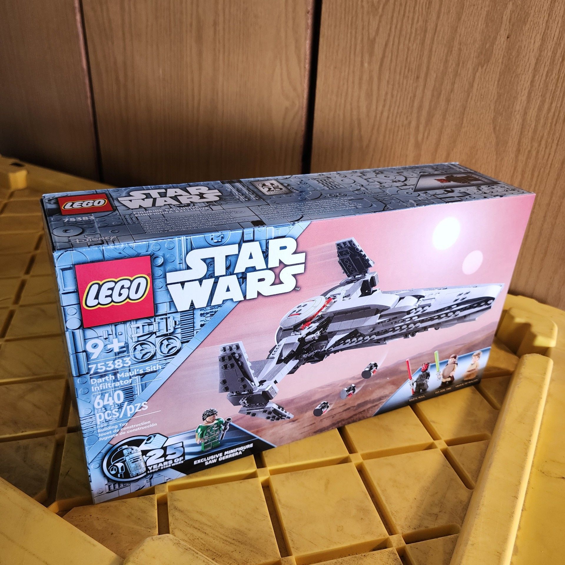 LEGO Star Wars 75383-1 Darth Maul's Sith Infiltrator
