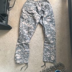 Like New Army Combat Set ACU