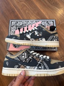 Nike SB Dunk Low Travis Scott Cactus Jack