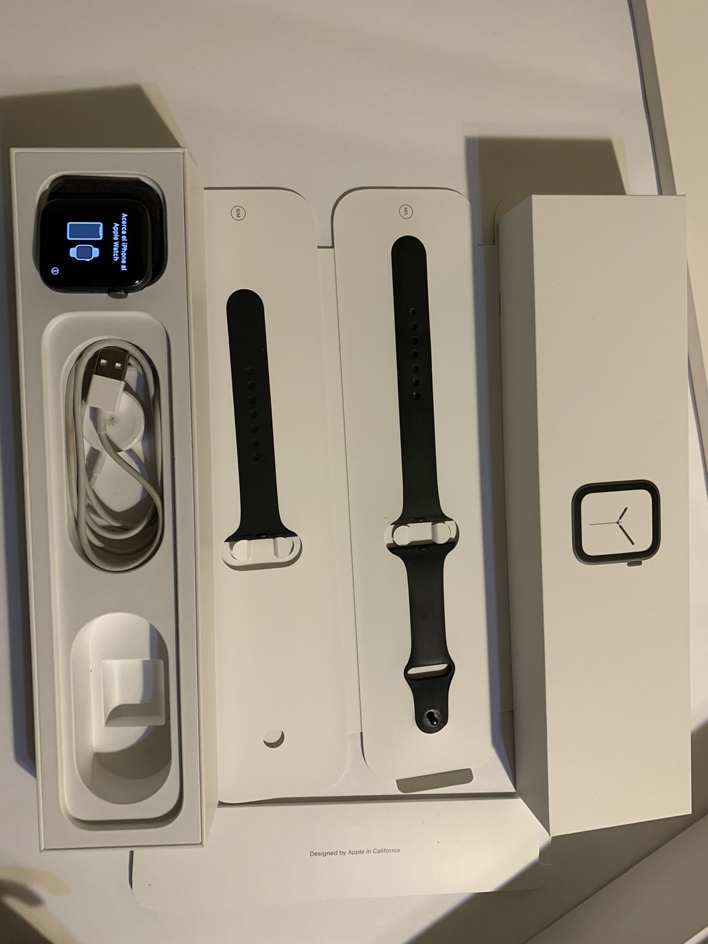 Apple Watch series 4 44mm gps and cellular
