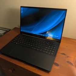 ASUS Q530 Intel i7 / Nvidia RTX 3050 Laptop