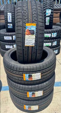 225/45R18 Ferentino Set Of 4 New Tires