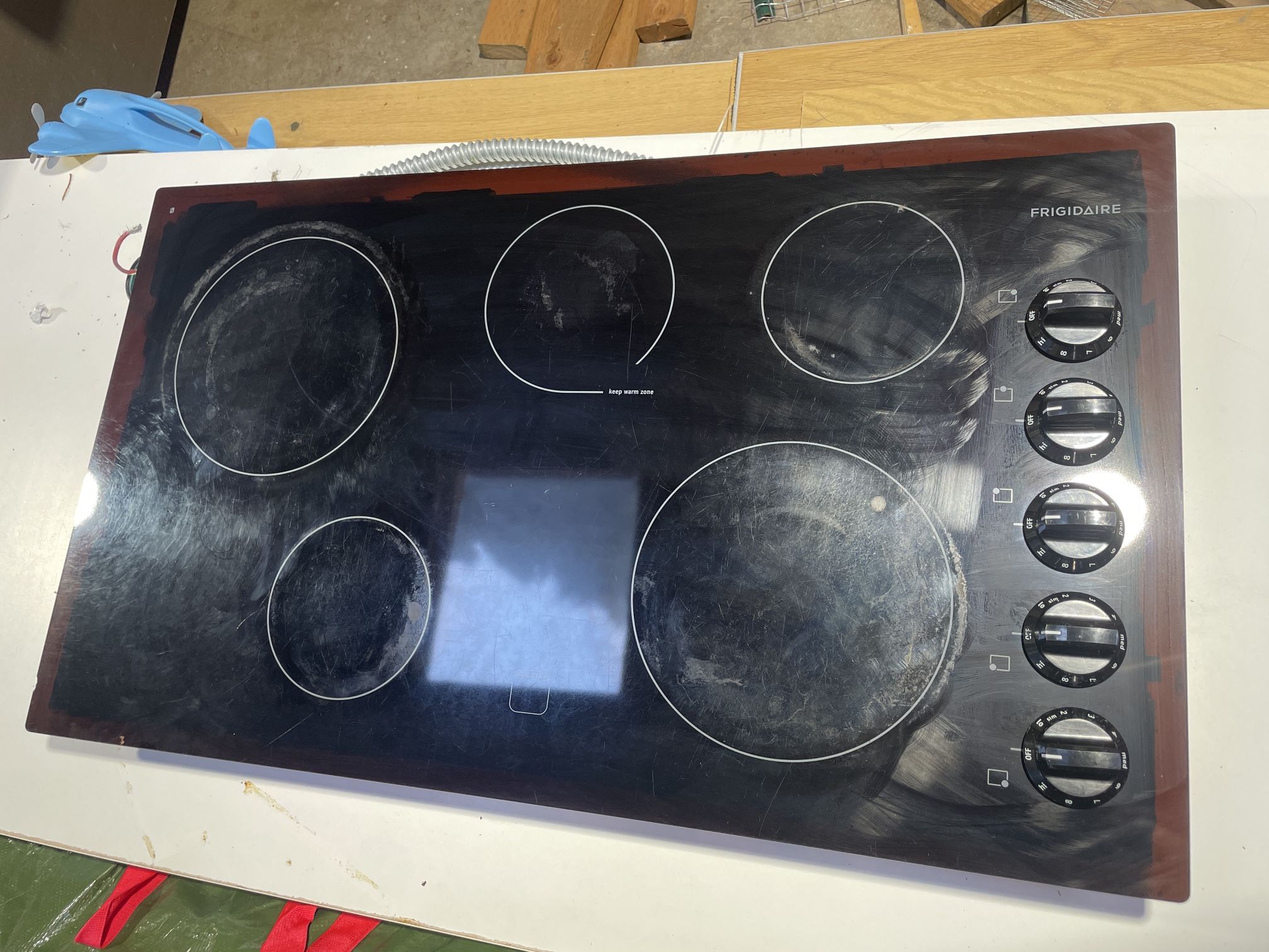 36in Cooktop Electric 